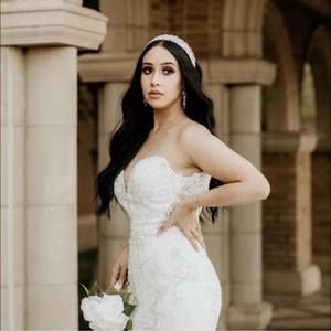 Meet your Posher, Amairani